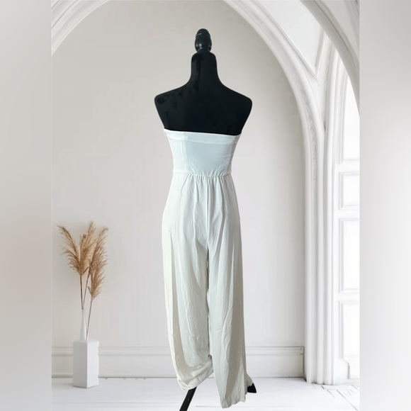 Wild Fable Elegant White Strapless Jumpsuit - Picture 3 of 3